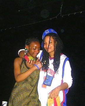 WOODY & GWANN